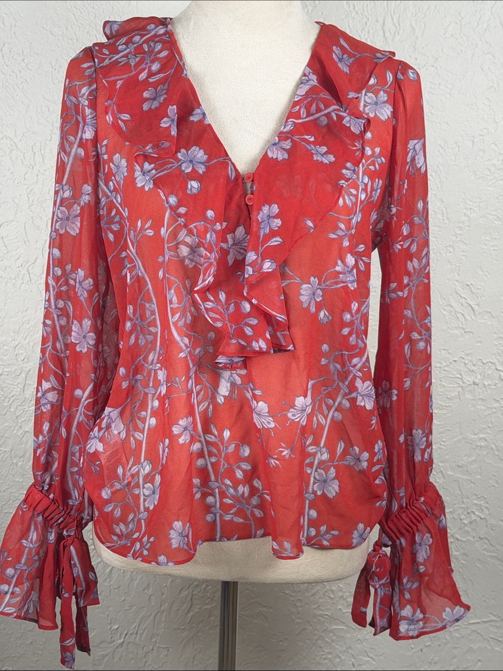 BCBGMaxAzria Red Floral Ruffle Front Blouse size XS EUC